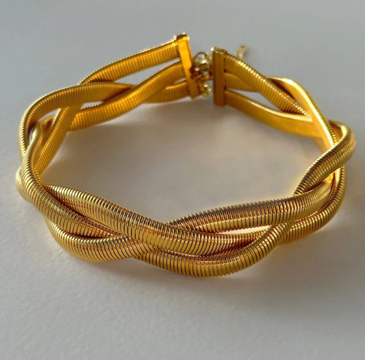 3 Layered Twisted Choker Necklace