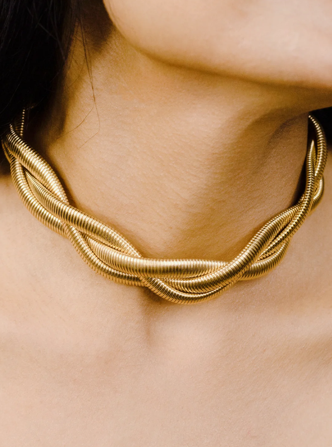 3 Layered Twisted Choker Necklace