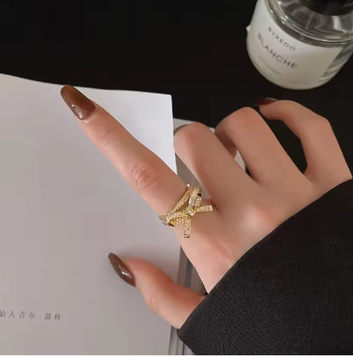 Vintage Bow Tie Ring