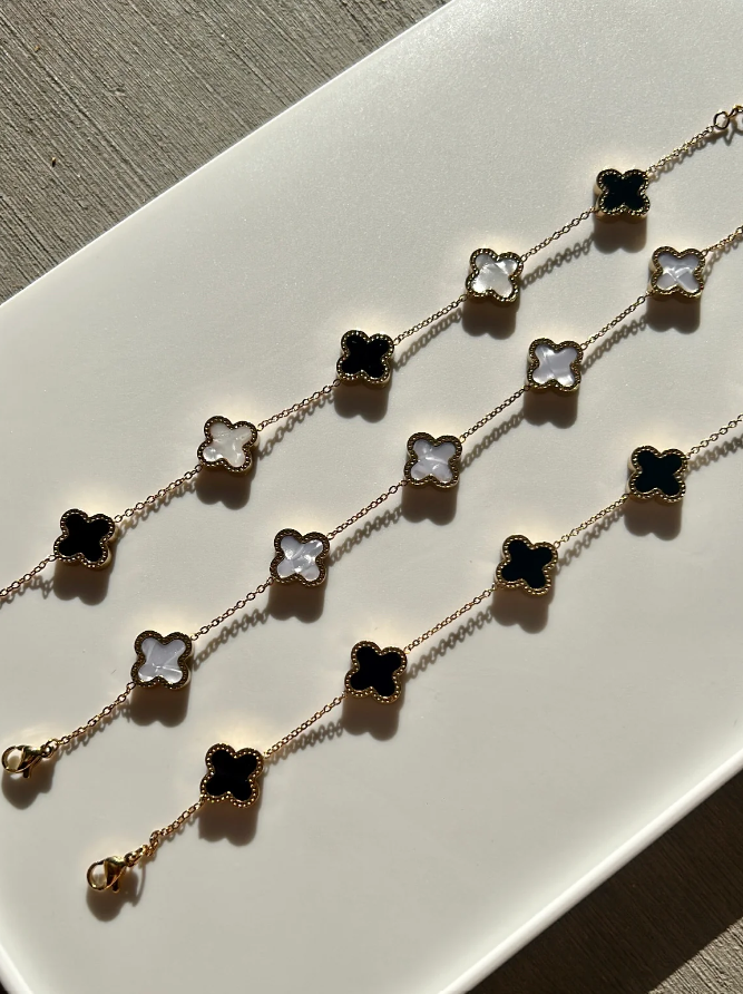 Reversible Clove Bracelet