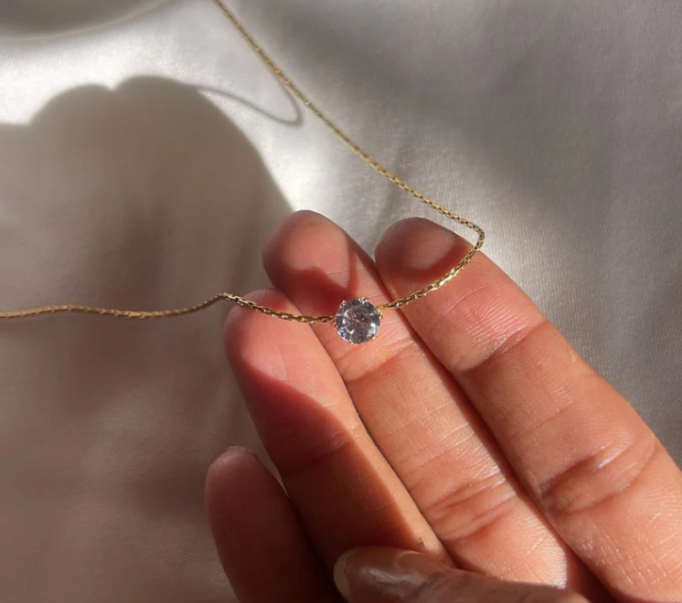 Minimal Solitaire Necklace