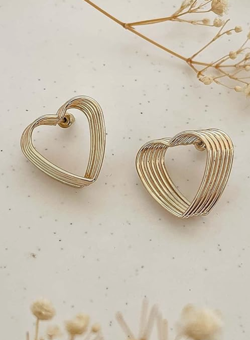 Geometric Heart Stud Earrings