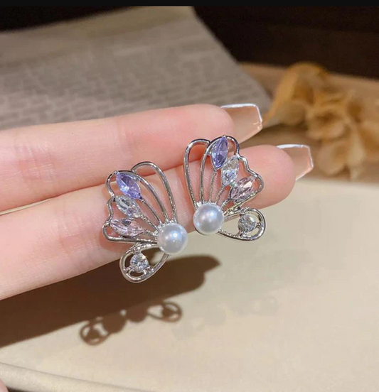 Zircon Butterfly Pearl Earrings