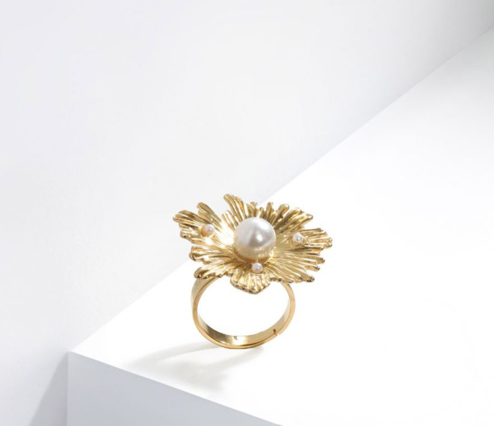 Pearl Bloom Ring