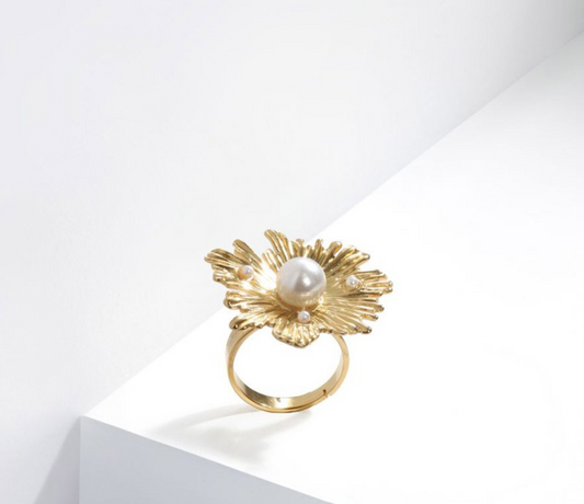 Pearl Bloom Ring