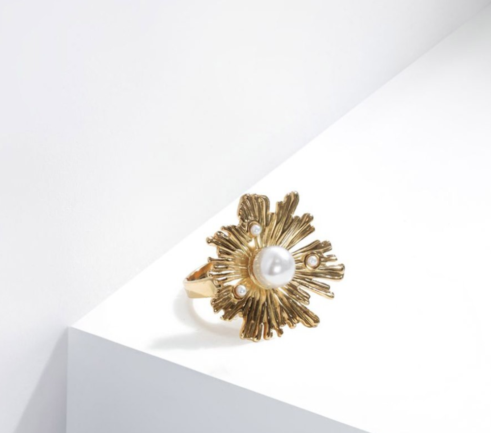 Pearl Bloom Ring