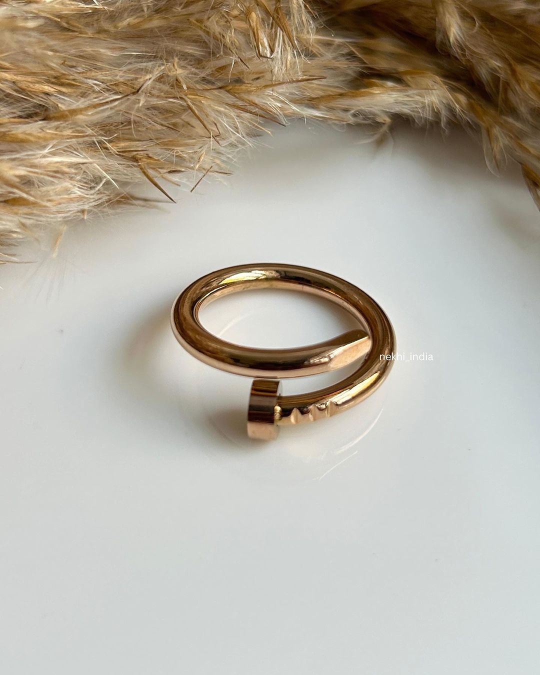 Nail Ring