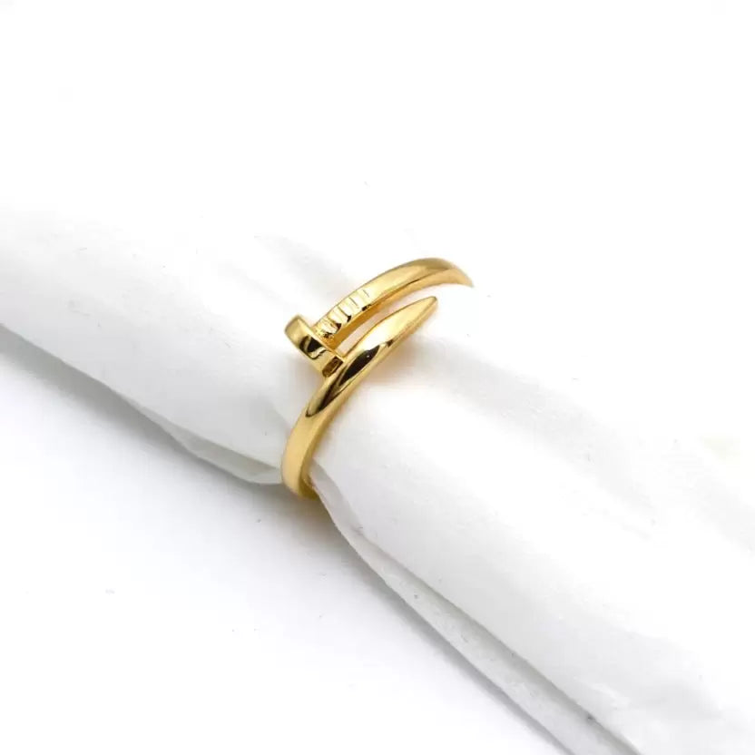 Nail Ring