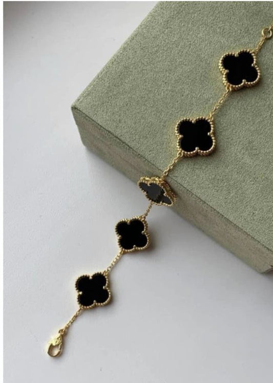 Reversible Clove Bracelet